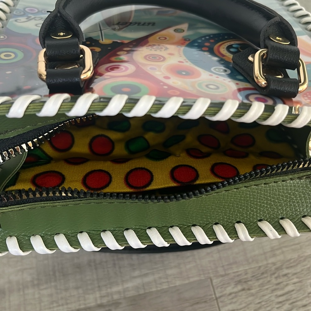 *SOLD* CHiP modern style VW camper van bug beetle car waves surf crossbody purse - Picture 14 of 17